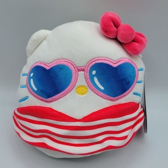 Squishmallow Hello Kitty Sanrio Plush - Picture 8 of 8